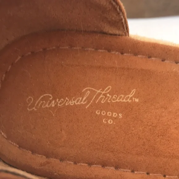EUC Universal Thread Faux Suede Espadrilles Wedge Cognac Sandals Size 9 - Picture 11 of 12